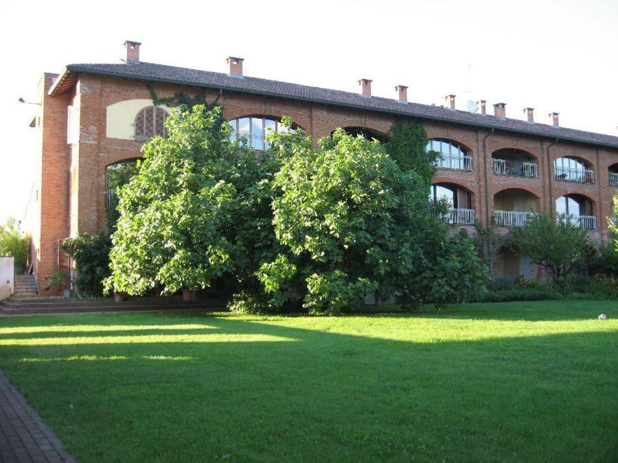 Cascina Radice Acomodação com café da manhã Arluno Exterior foto