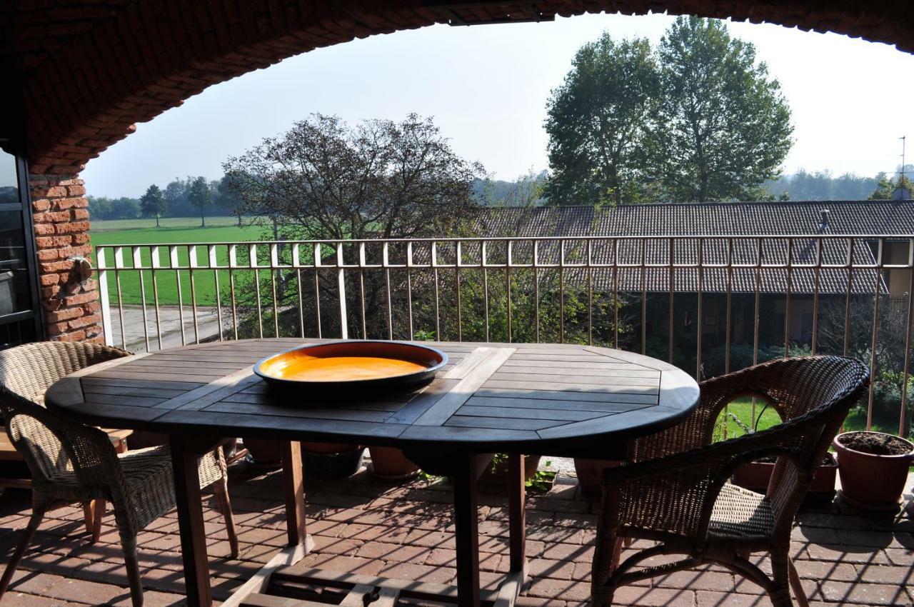 Cascina Radice Acomodação com café da manhã Arluno Exterior foto